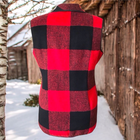 Open Front Buffalo Plaid Flannel Vest - Picture 3 of 10